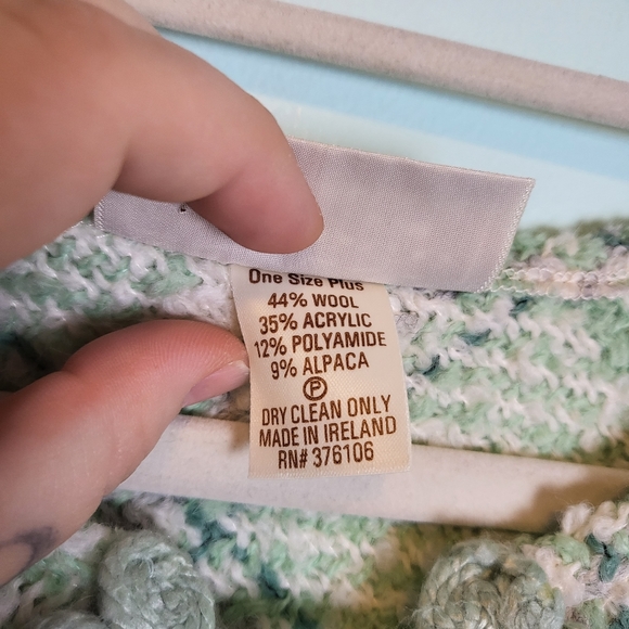 Boyne Valley Weavers Irish Wool Mint Green Plaid Fringe Poncho Shawl Sweater - Picture 4 of 7